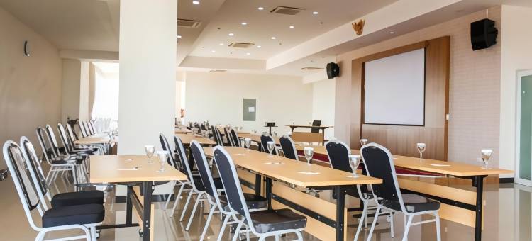 三宝垄安塔维拉地平线旅馆(Horison Inn Antawirya Semarang)图片