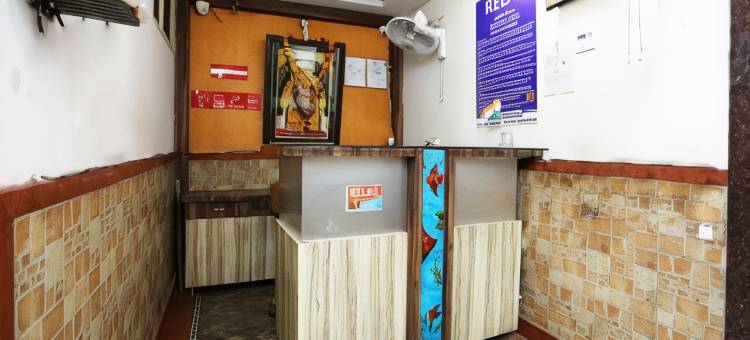 OYO 12682 轻松酒店(OYO 12682 Hotel Relax)图片