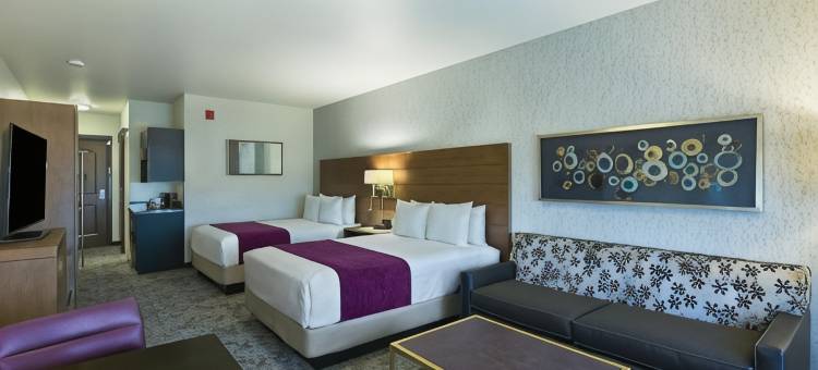 索诺马牛津套房酒店-罗纳特公园(Oxford Suites Sonoma - Rohnert Park)图片
