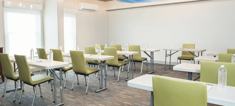 Holiday Inn Express 帕斯卡古拉 - 莫斯点(Holiday Inn Express Pascagoula-Moss Point)图片