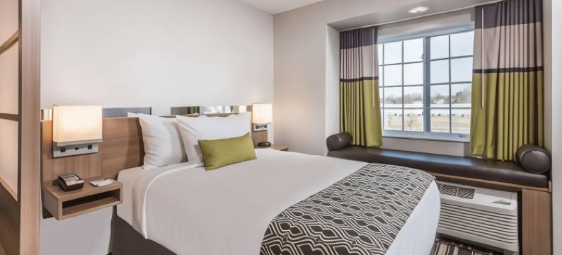 温德姆克拉马斯瀑布麦客达酒店(Microtel Inn & Suites by Wyndham Beaver Falls)图片