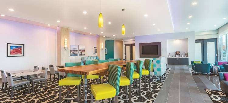 克利夫兰拉昆塔温德姆套房酒店(La Quinta Inn & Suites by Wyndham Cleveland TN)图片