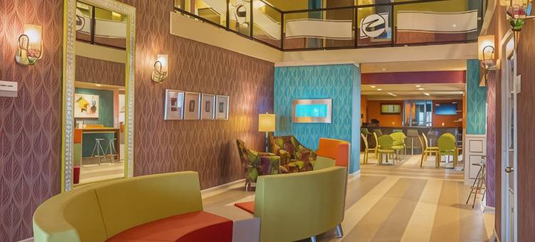 克拉丽奥酒店&套房(Clarion Inn & Suites)图片