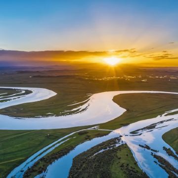 麦积山石窟+扎尕那+拉卜楞寺+九曲黄河第一湾8日7晚跟团游