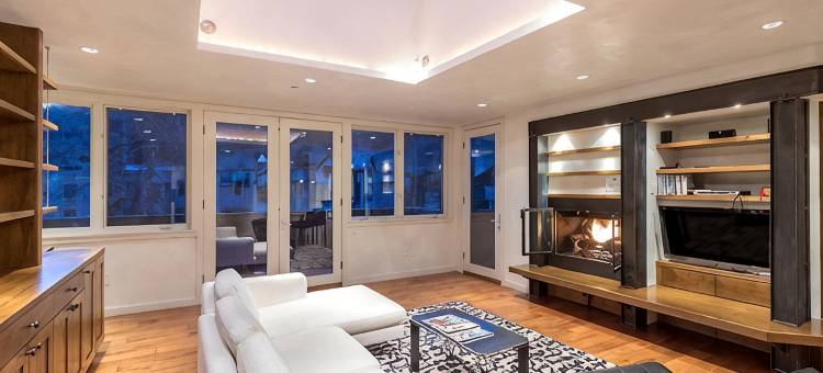 冰屋套房及公寓(Ice House Suites and Condominiums)图片