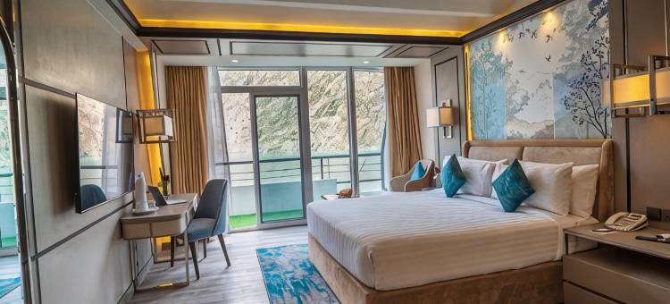 珍珠大陆阿塔巴德湖(Pearl Continental Attabad Lake)图片