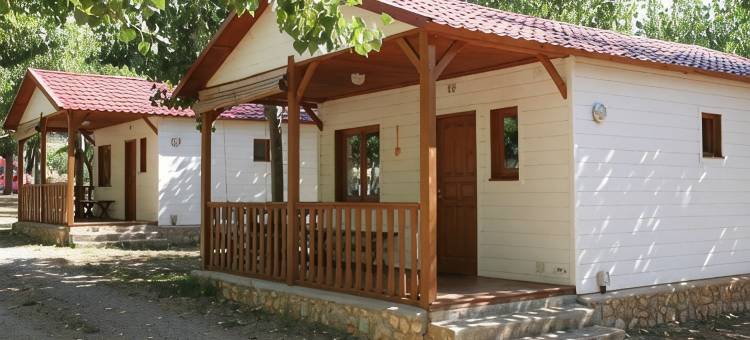依撒贝纳简易别墅酒店(Bungalowpark Isábena)图片