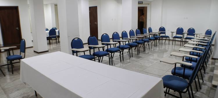 里贝朗普雷托蒙雷阿莱快捷酒店(Monreale Express Ribeirão Preto)图片