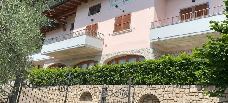 Nice apartment villa in Limone Sul Garda图片