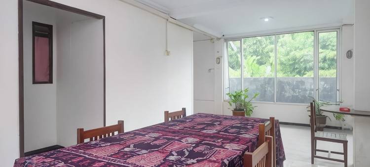 OYO2519玛雅加里尼酒店(RedDoorz at Mayang Garini 2 Borobudur)图片
