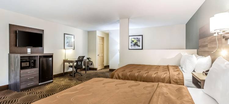 品质酒店黑山-阿什维尔东(Quality Inn Black Mountain-Asheville East)图片