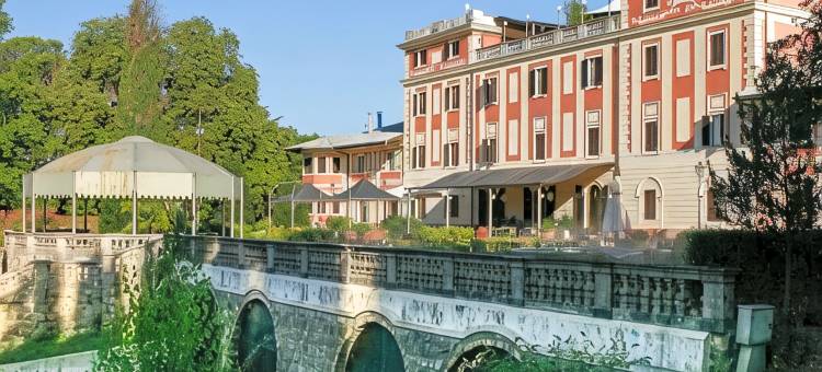 博腾兹阿尼公园别墅酒店(Park Hotel Villa Potenziani)图片