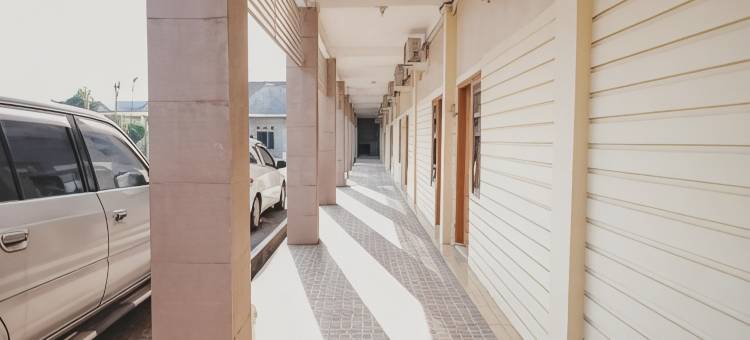 红多兹酒店-近楠榜伊曼纽尔医院(RedDoorz near RS Imanuel)图片