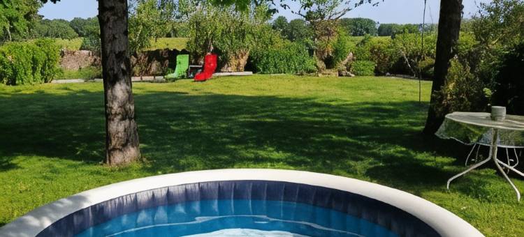 莫尔凡的边缘(La Lisière du Morvan)图片