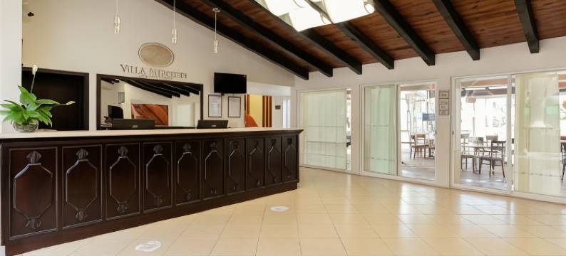 梅赛德斯圣克里斯托瓦尔别墅酒店(Hotel Villa Mercedes San Cristobal)图片