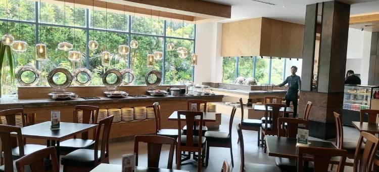 巴生港港景水晶皇冠酒店(Crystal Crown Hotel Harbour View, Port Klang)图片