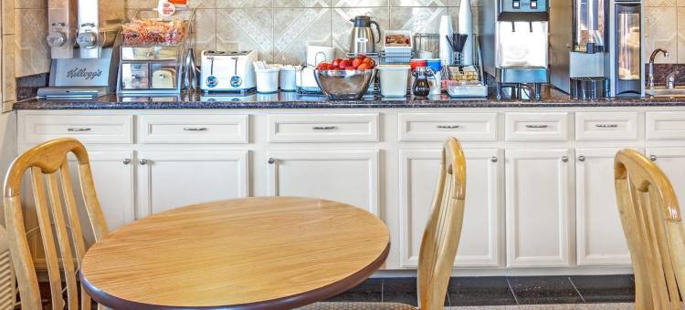 温德姆速8酒店蒙贝尔维尤/贝敦东(Super 8 by Wyndham Mont Belvieu/Baytown East)图片