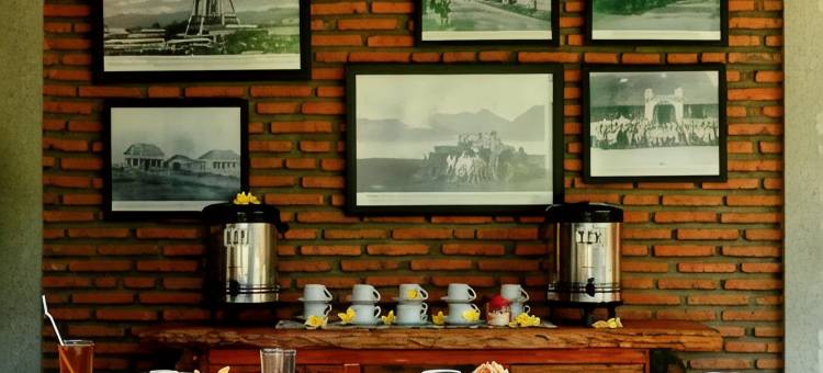 鲁马瓦希德伊斯兰旅馆(Guest House Rumah Wahidin Syariah)图片