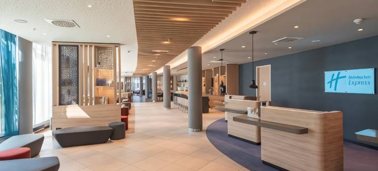 杜塞尔多夫中央火车站智选假日酒店(Holiday Inn Express Düsseldorf - Hauptbahnhof)图片