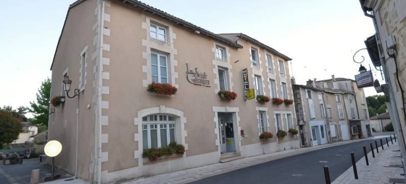 圣乔治罗吉思酒店(Logis Hôtel le Saint Georges)图片