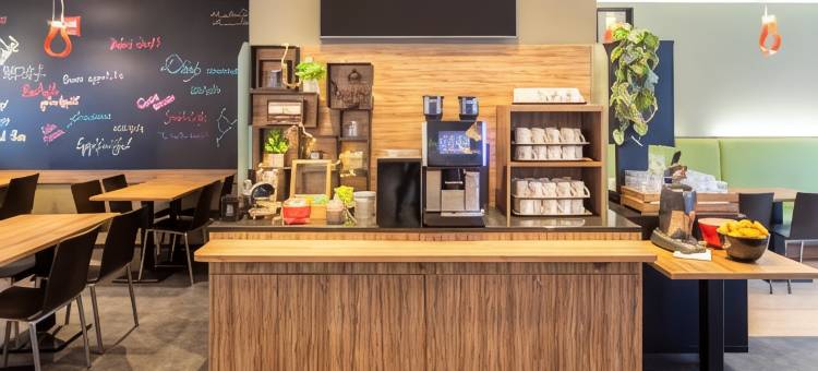 宜必思布鲁塞尔中心火车南站酒店(Ibis Brussels Centre Gare Midi)图片