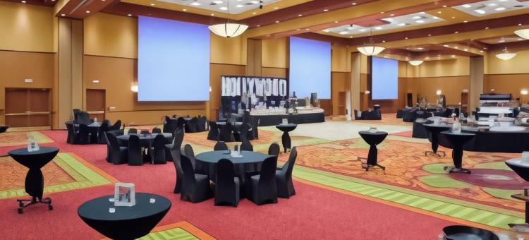 东皮奥里亚滨河希尔顿安泊酒店(Embassy Suites by Hilton East Peoria Riverfront Hotel & Conference Center)图片