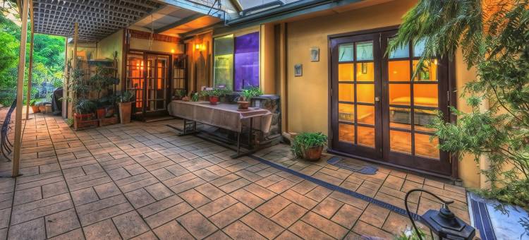 山丘橡树美景住宿加早餐旅馆(Hillview Oak B&B)图片