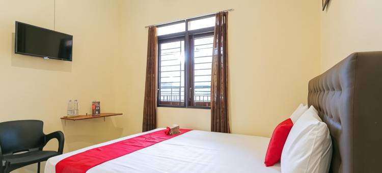 红多兹酒店@泗水苏梅内普酒店(RedDoorz @ Hotel Surabaya Sumenep)图片