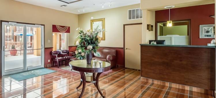 伊克诺套房旅馆(Econo Lodge Inn & Suites)图片