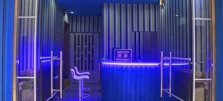 Lucky主题酒店(西安长安大学城何家营地铁站店)图片