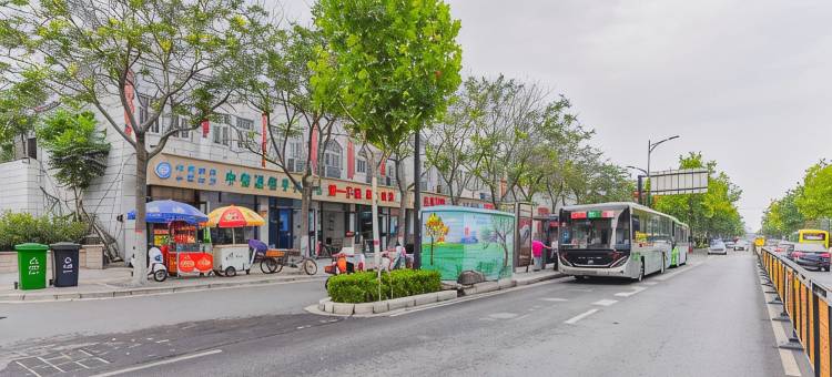 7天优品酒店(开封学院门鼓楼广场店)图片