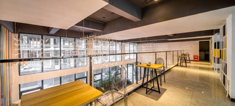 桃子精品酒店(南宁大学路动物园地铁站店)图片