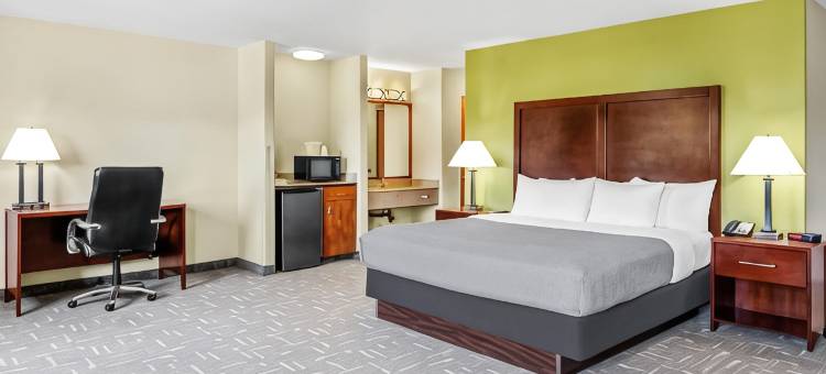 韦尔谷凯艺套房酒店(Quality Inn & Suites Vail Valley)图片