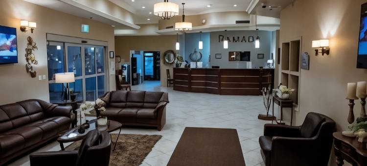 翡翠公园-里贾纳东华美达酒店(Ramada by Wyndham Emerald Park/Regina East)图片