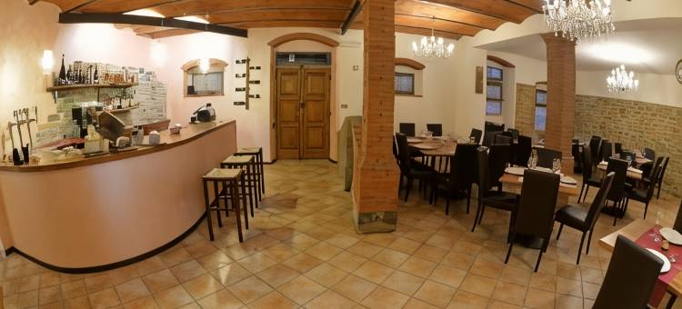 农家乐拉波斯塔雷阿尔(Agriturismo la Posta Reale-Wine Cellar)图片