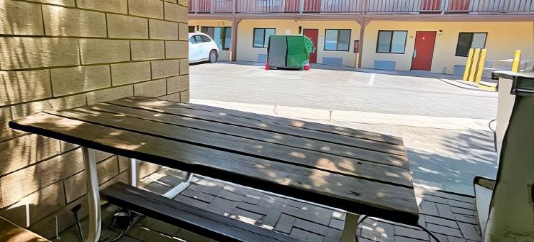 棕榈套房旅店(Palms Inn & Suites)图片