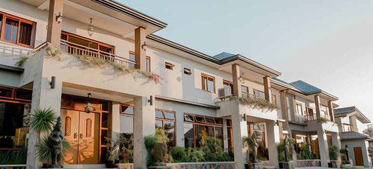 拉维斯塔潘索尔综合度假村(La Vista Pansol Resort Complex by RedDoorz)图片
