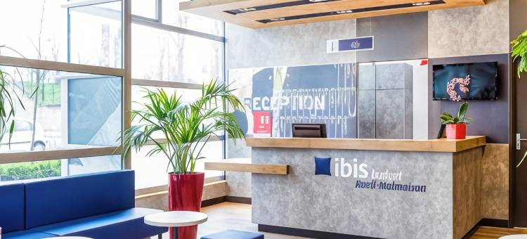 吕埃-马尔迈松宜必思快捷酒店(近快铁RER A线)(Ibis Budget Rueil Malmaison)图片