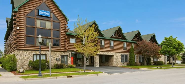 布里奇维尤戴斯酒店(Hotel Mackinaw City - Bridgeview)(Days Inn by Wyndham Mackinaw City/Bridgeview Area)图片