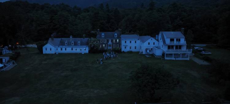 蓝熊旅馆(Blue Bear Inn)图片