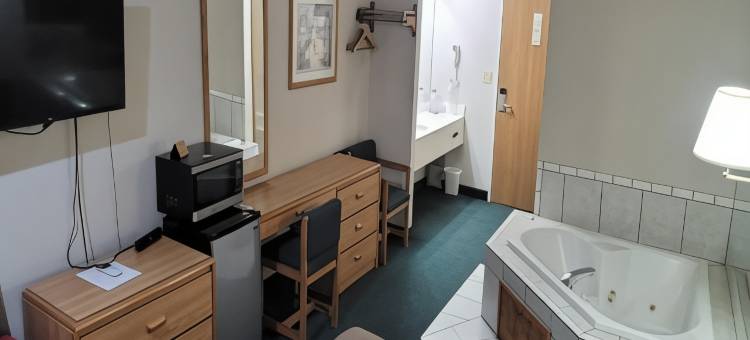 OYO 俄克拉荷马特克斯霍马家乡旅店酒店(HomeTown Inn by OYO Texhoma, OK)图片