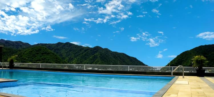 哥伦打洛Q大酒店(Hotel Grand Q Gorontalo)图片