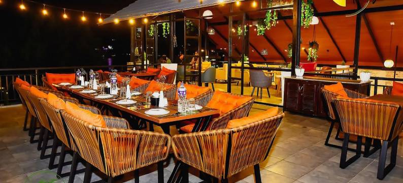 湖畔华美酒店及套房(Majestic Lake Front Hotel & Suites)图片