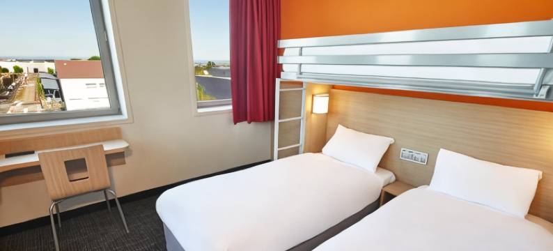 克莱蒙费朗中心凯里亚德生态酒店(Kyriad Eco Clermont Ferrand Centre)图片