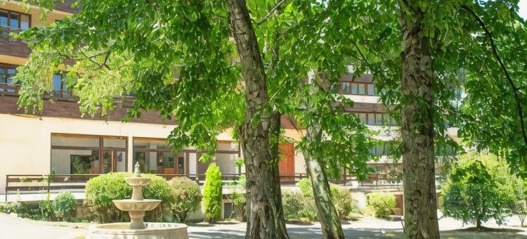 卡普韦恩莱班的花园城市(Garden & City Capvern-Les-Bains)图片