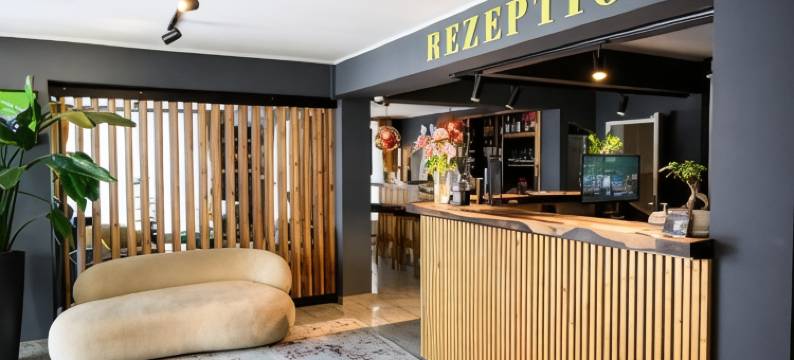 尼基城市酒店(Nikii City Hotel)图片