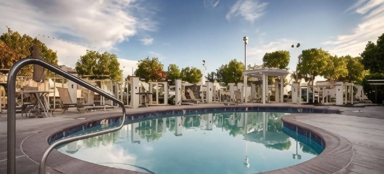 金色乡村贝斯特韦斯特优质酒店(Best Western Plus Gold Country Inn)图片