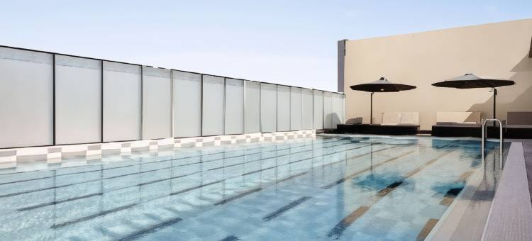 马斯喀特-阿尔古布拉华美达安可酒店(Ramada Encore by Wyndham Muscat Al-Ghubra)图片