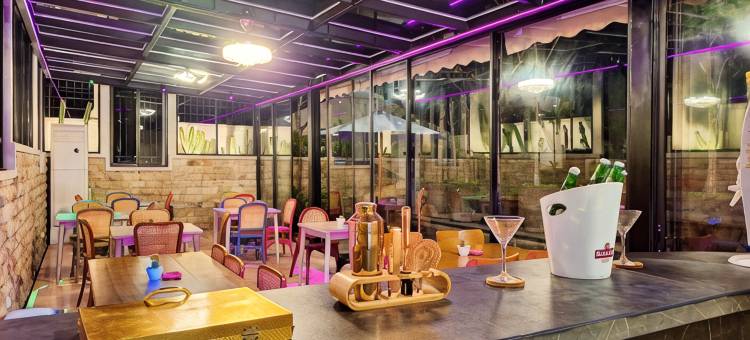 森于姆大酒店(Grand Senyum Hotel)图片