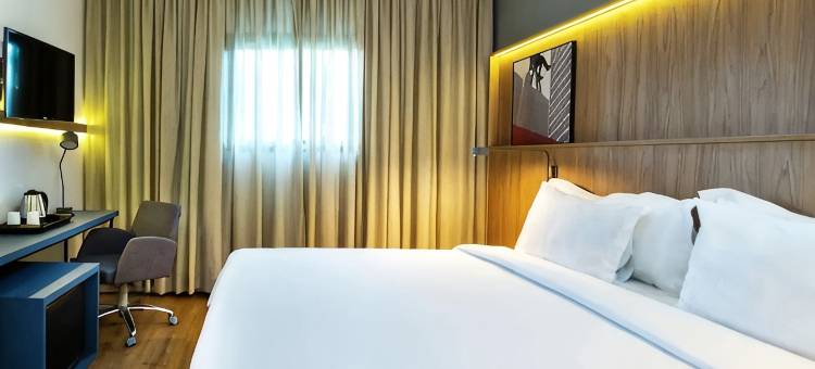 瓜鲁由斯机场希尔顿欢朋酒店(Hampton by Hilton Guarulhos Airport)图片